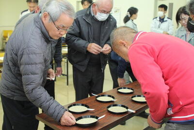 241206JAたじま　「兵庫北錦」品評会に22点、酒米上位5点決まる、JAたじま、浜坂兵庫北錦生産部会.jpg